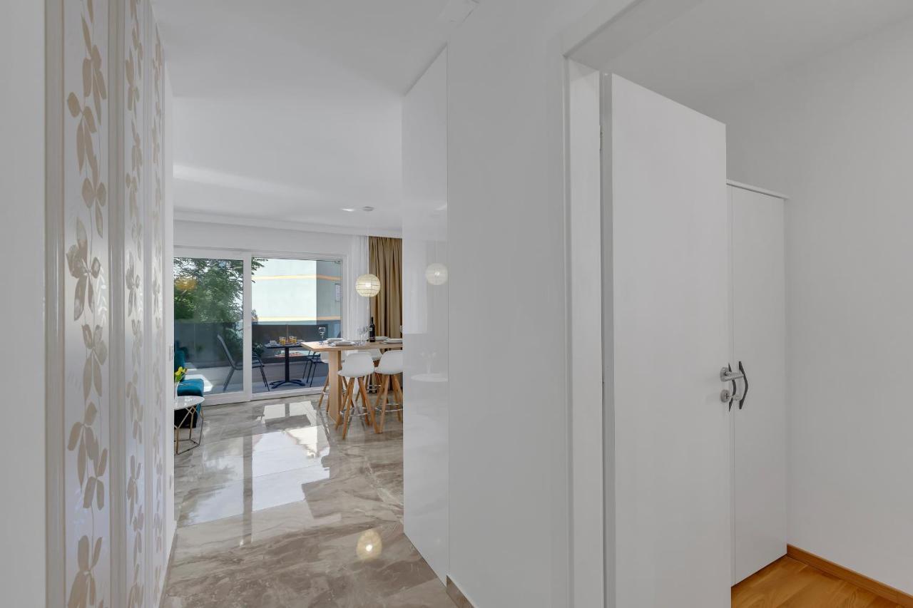 Apartment M&L Makarska Exteriör bild