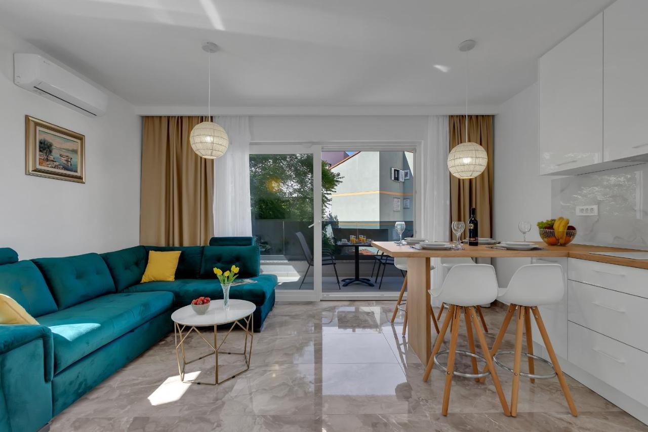 Apartment M&L Makarska Exteriör bild