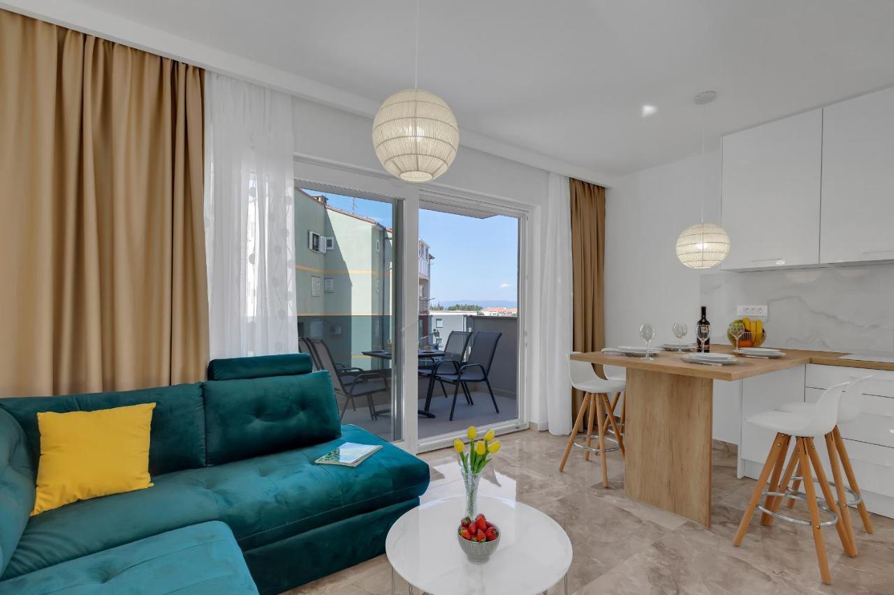 Apartment M&L Makarska Exteriör bild