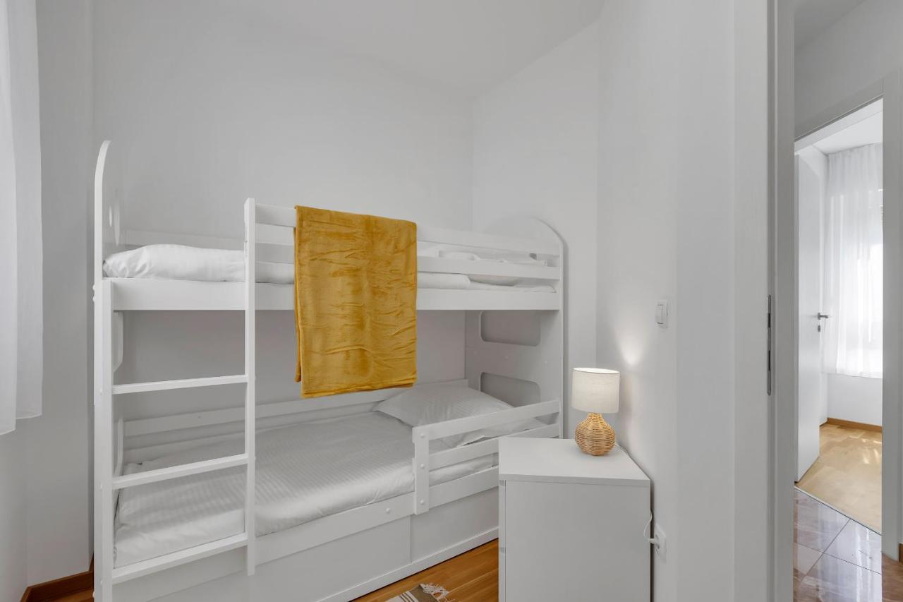 Apartment M&L Makarska Exteriör bild