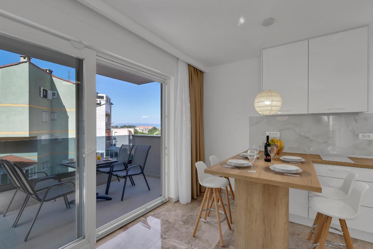 Apartment M&L Makarska Exteriör bild